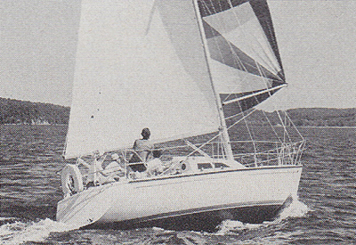 Kirby 30 - Under Sail