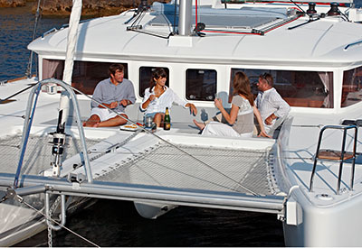 Lagoon 450 Bow Lagoon 450 Bow