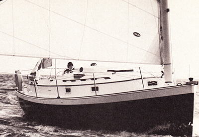 Nonsuch 26 - Under Sail