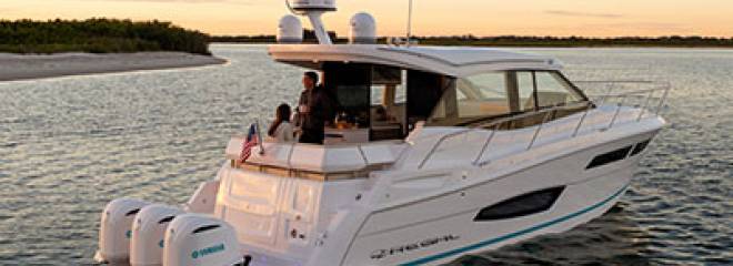 Regal Launches New 38 XO Outboard-powered Sport Yacht At Miami International Boat Show