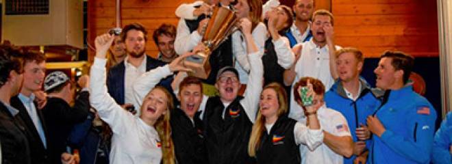 Sail Canada November Sailor of the Month - Queen's University Keelboat Team
